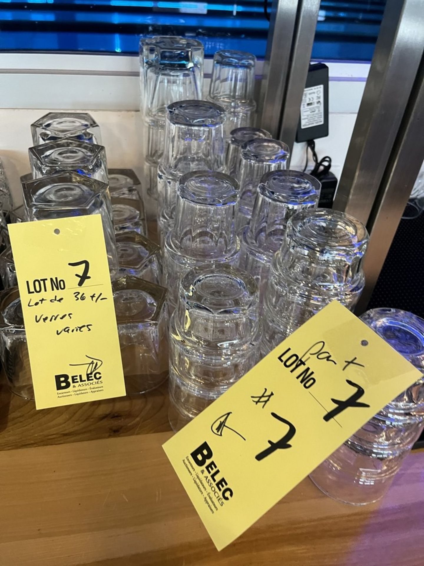 LOT: (+/- 36) Verres Variés - Bild 2 aus 2