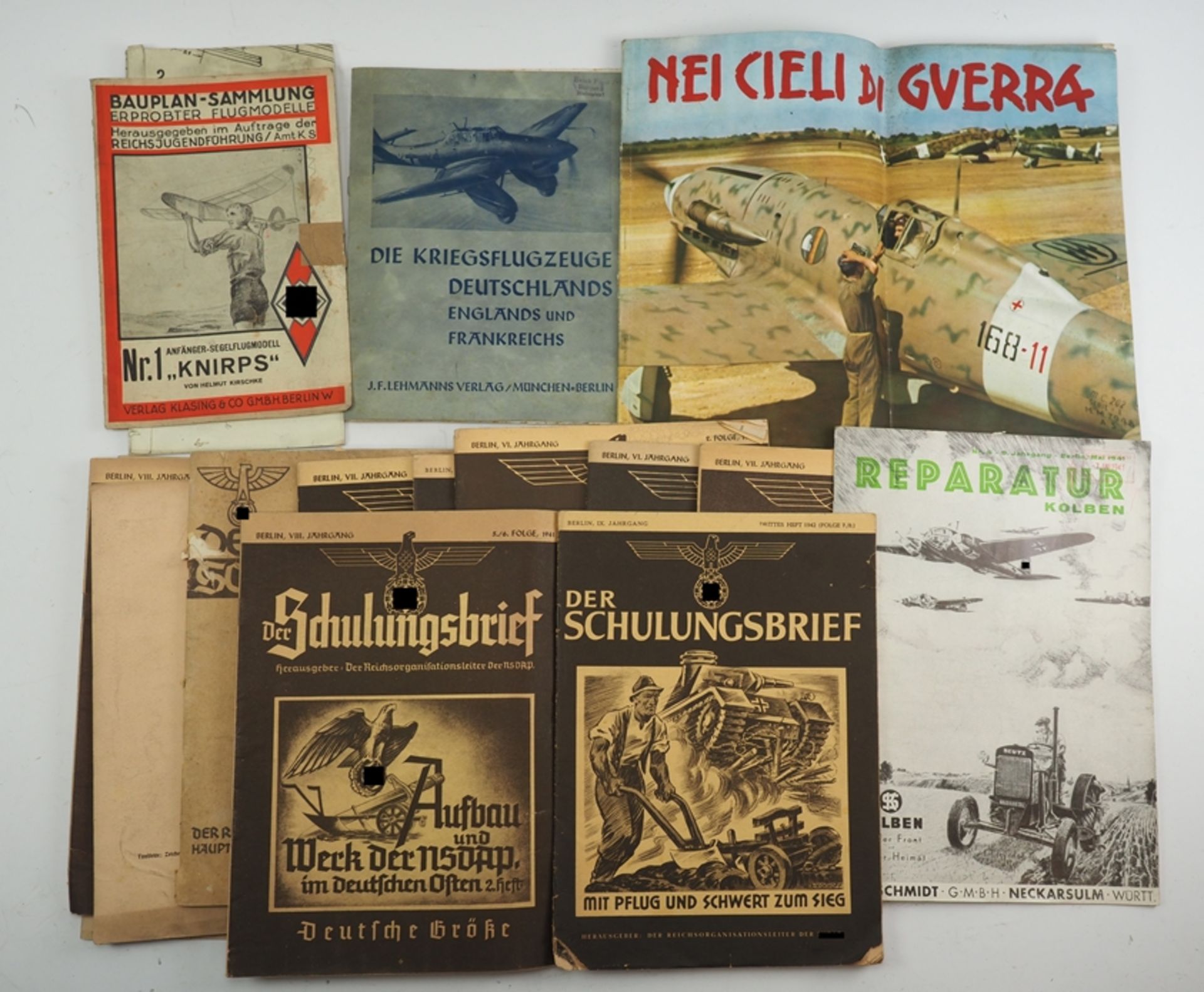 3. Reich: Hefte und Magazine - HJ und Organisationen.