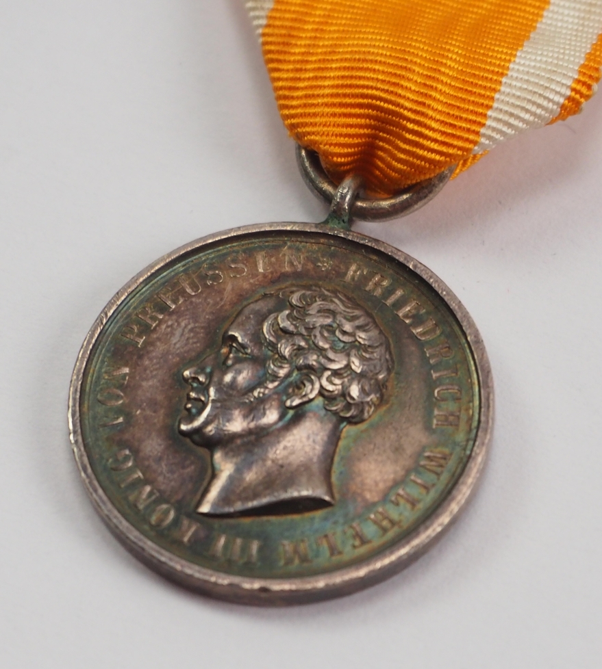 Preussen: Medaille für Rettung aus Gefahr. - Image 2 of 3