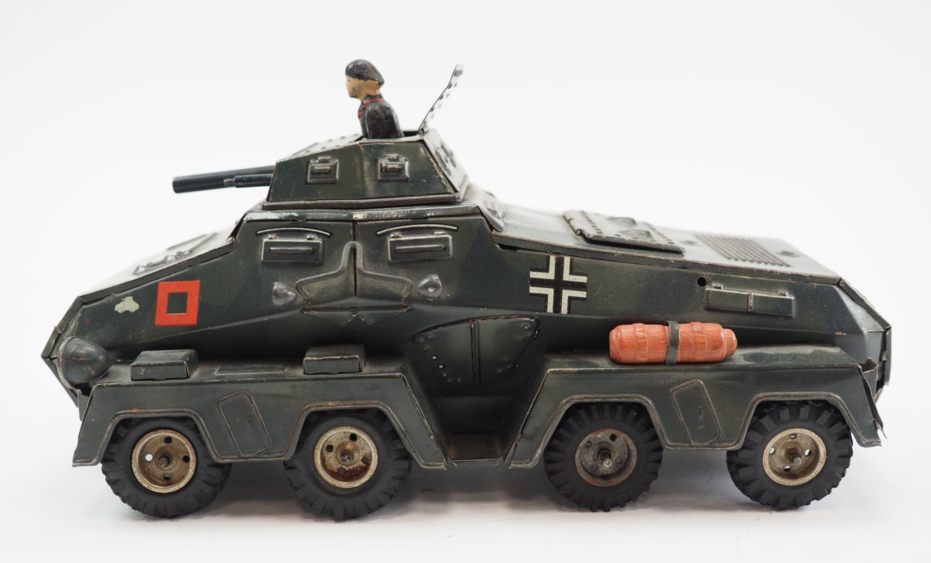 Tippco: Wehrmacht 8-Rad Spähpanzer WH-196. - Image 2 of 4