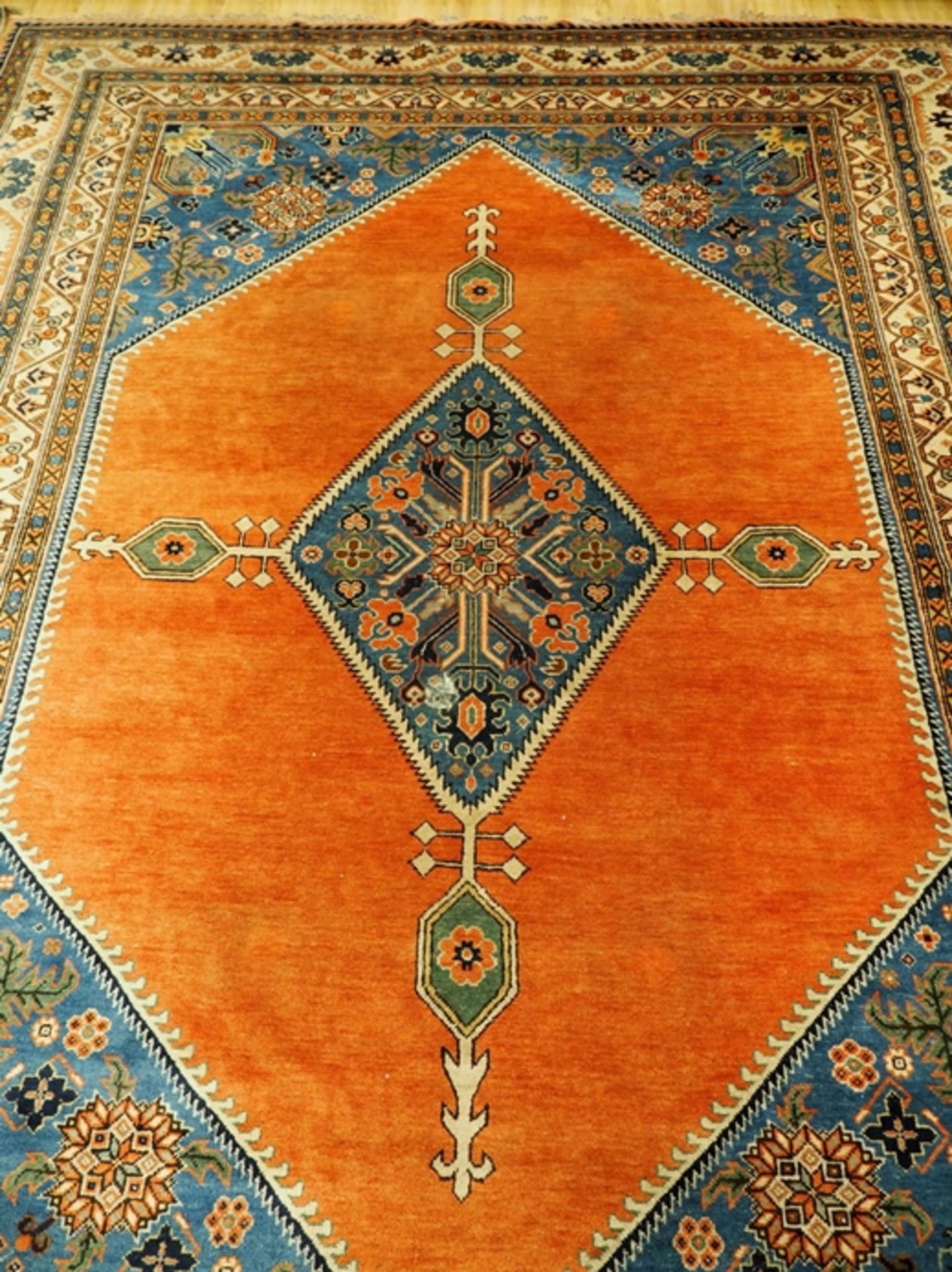Orientteppich 380 x 290 cm. - Image 2 of 3