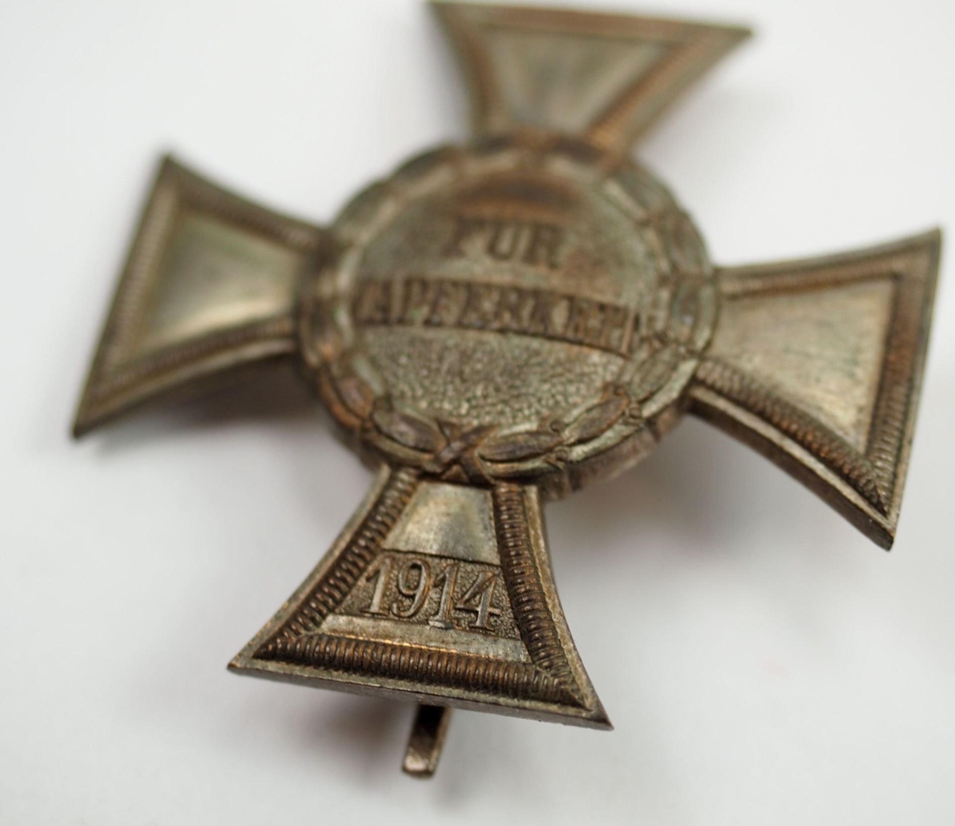 Mecklenburg-Strelitz: Kreuz für Auszeichnung im Kriege 1914, Für Tapferkeit, 1. Klasse. - Bild 2 aus 3