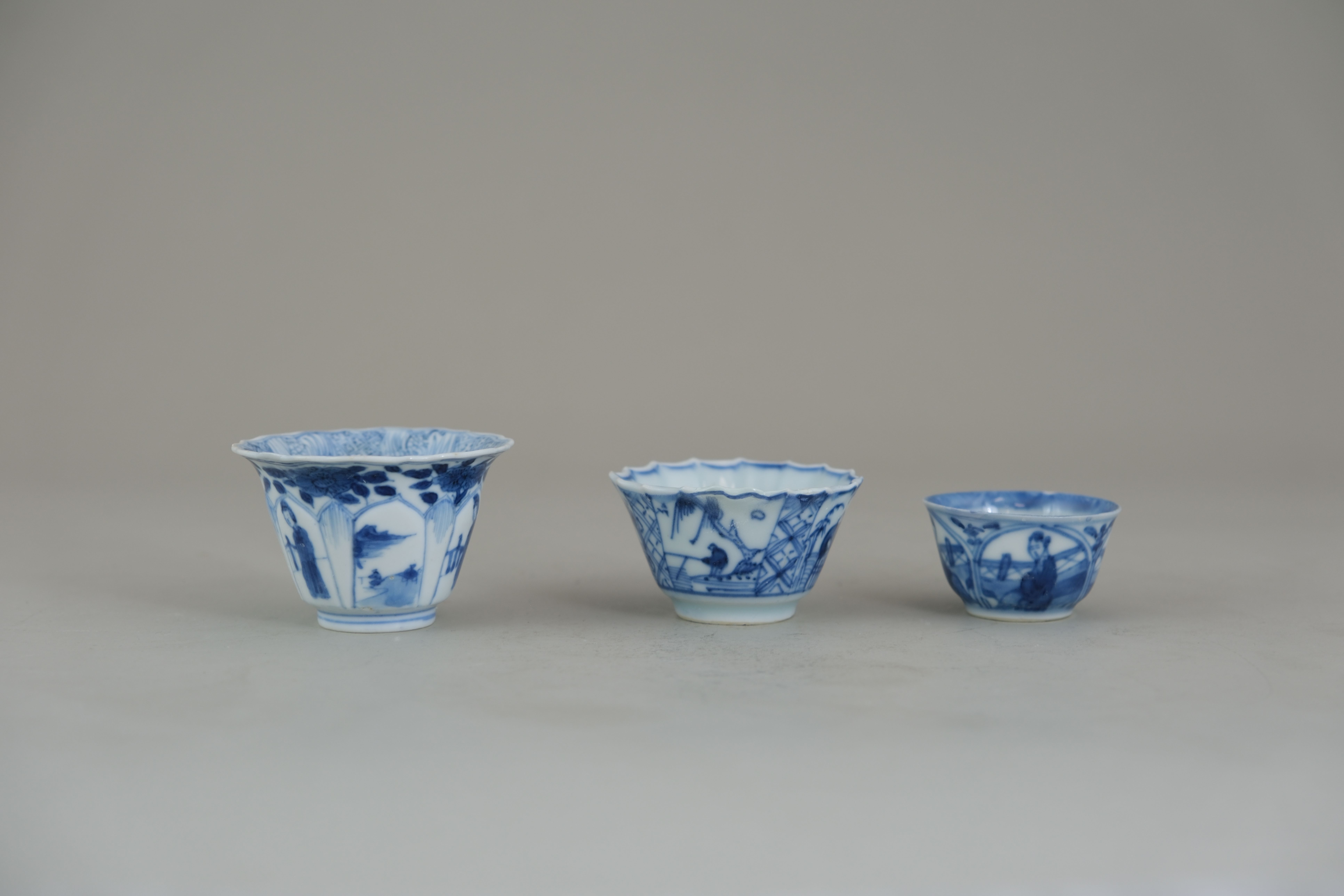 Three Blue and White Cups and Saucers, Kangxi, including one small cup and saucer with petal - Image 4 of 6