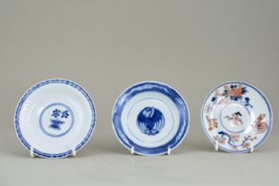 Three Small dishes, c.1700,, two blue and white, including one with phoenix medallion, the other