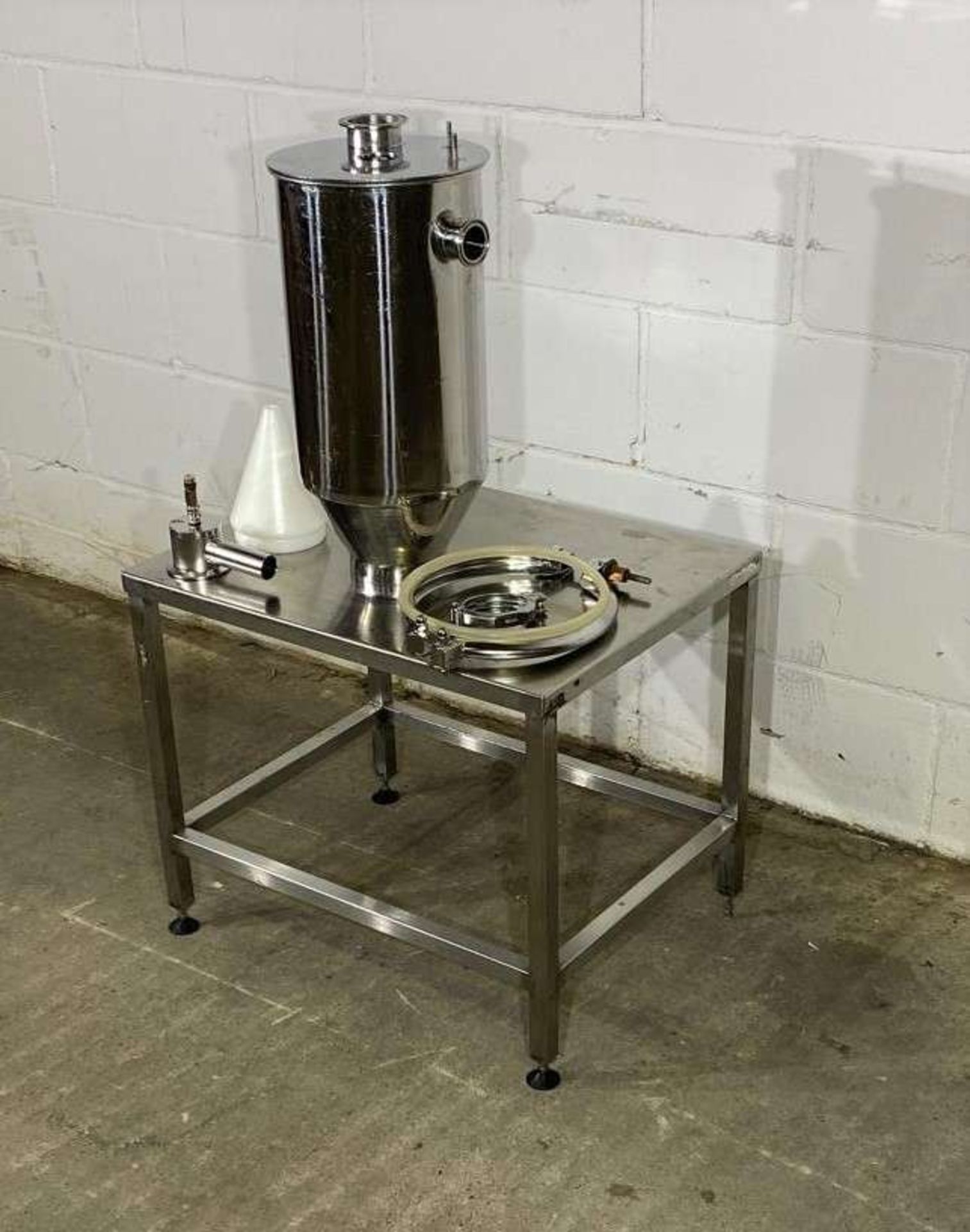 Bench Top Stainless Steel 20 Litre Holding Vessel - Image 3 of 3