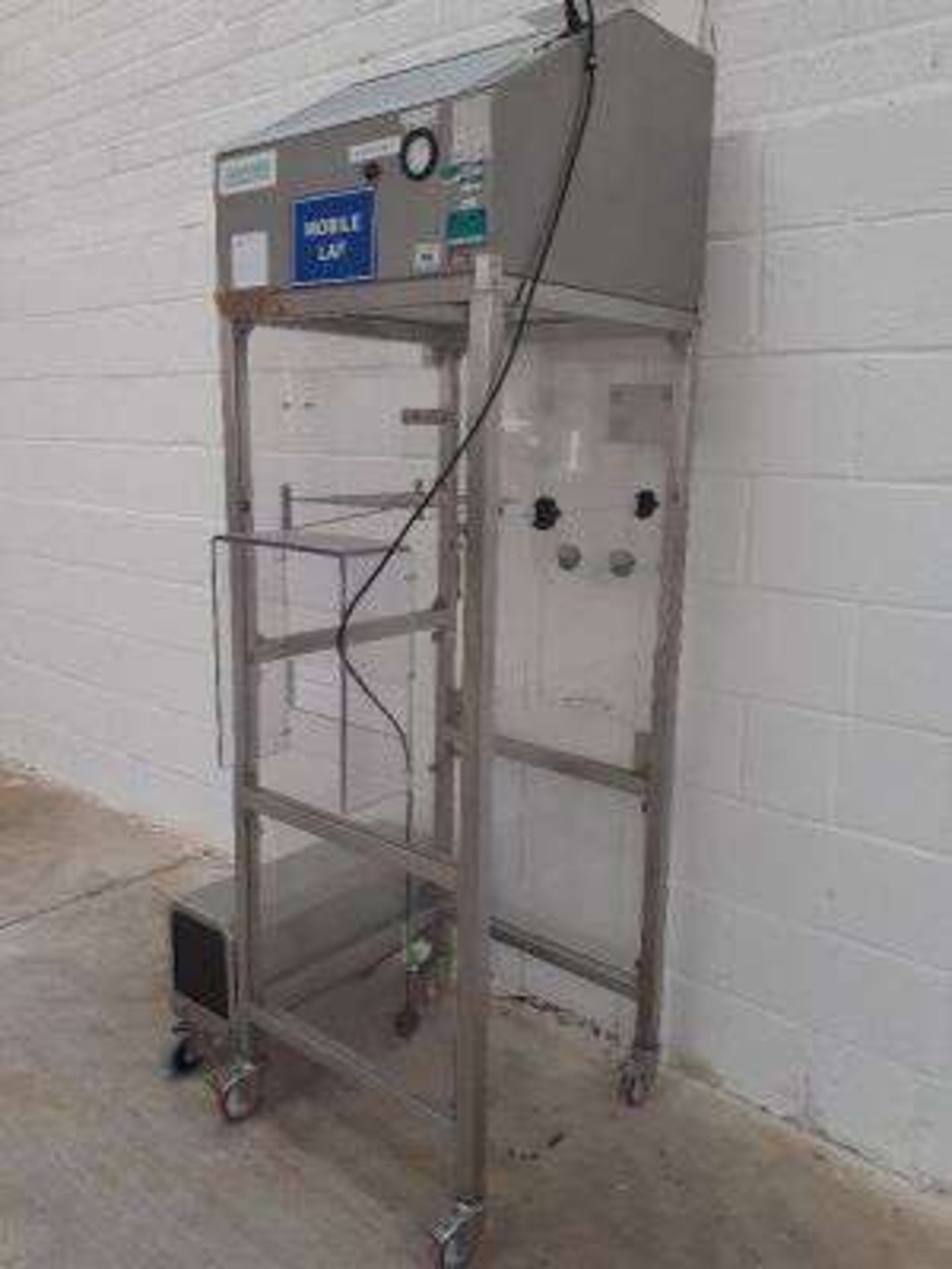 Bassaire mobile stainless steel laminar air cart isolator. - Image 3 of 4