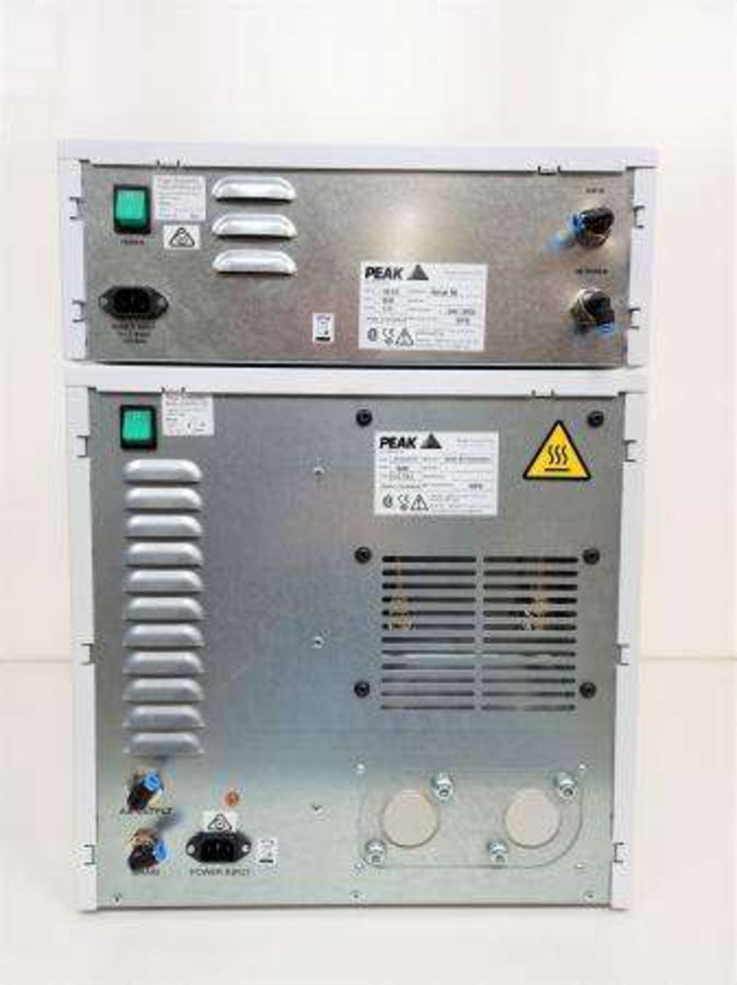 Peak Scientific Acrion N2 Nitrogen Generator & Acrion Air Compressor - Image 3 of 4