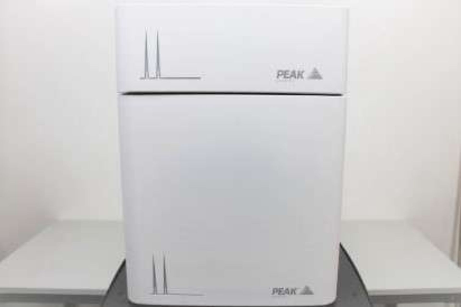 Peak Scientific Acrion N2 Nitrogen Generator & Acrion Air Compressor