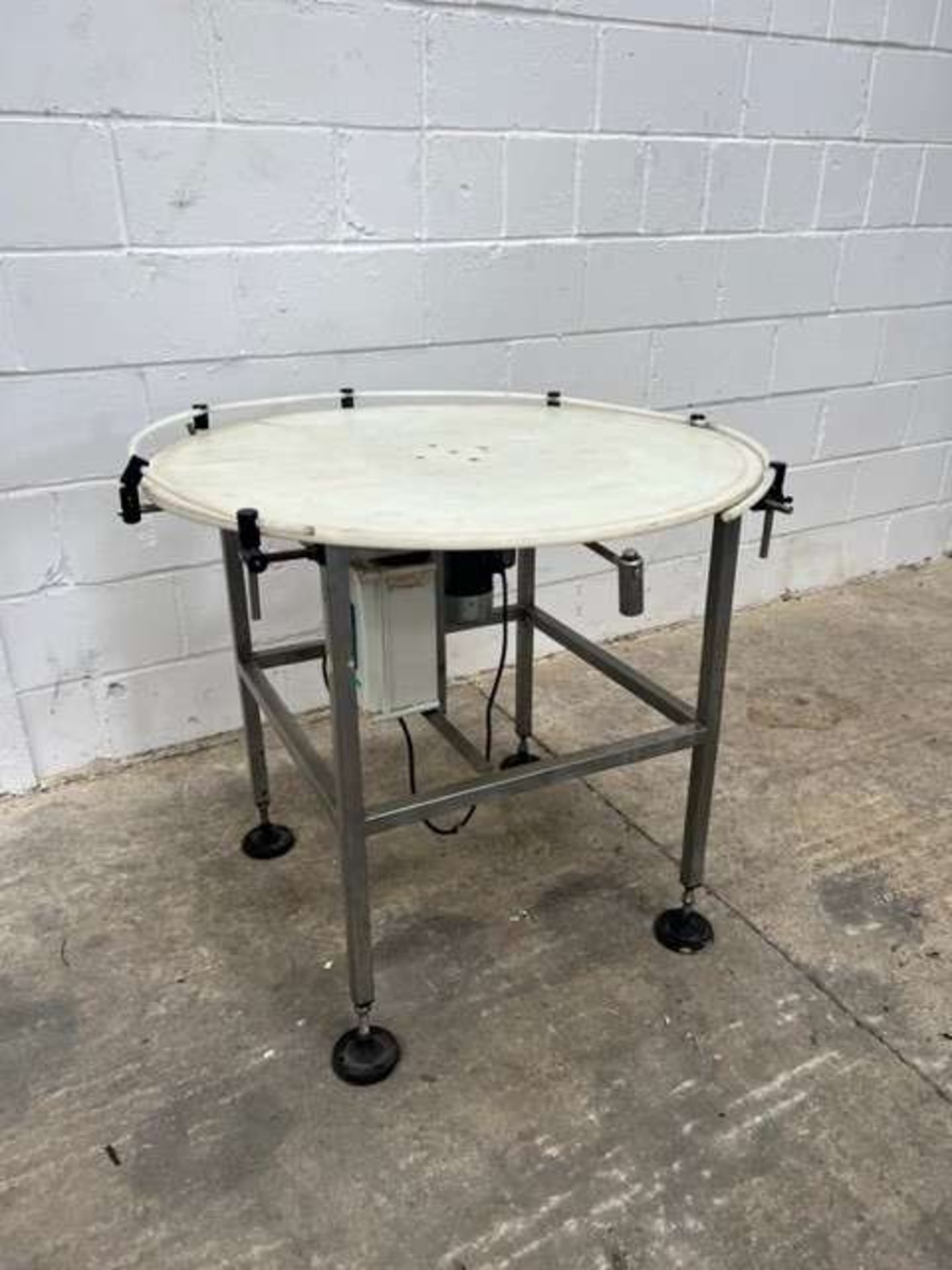 Rotary Table 1000mm DIA with Plastic Top - Image 2 of 7