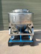 MCG 600 Stainless Steel Mobile Storage Vessel