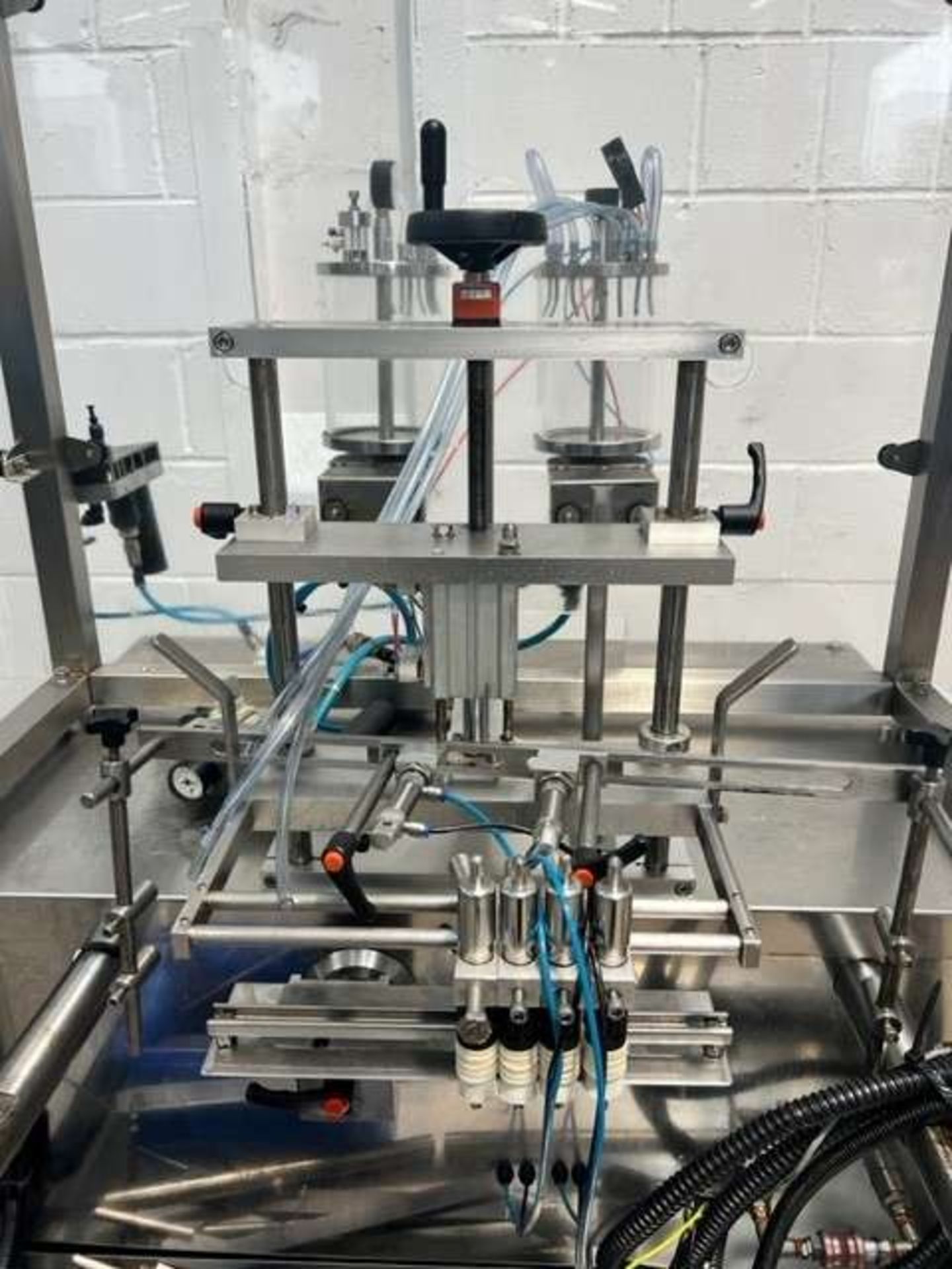 Stainless Steel 4-Head Vacuum Filler for Smaller Volumes - Image 8 of 12