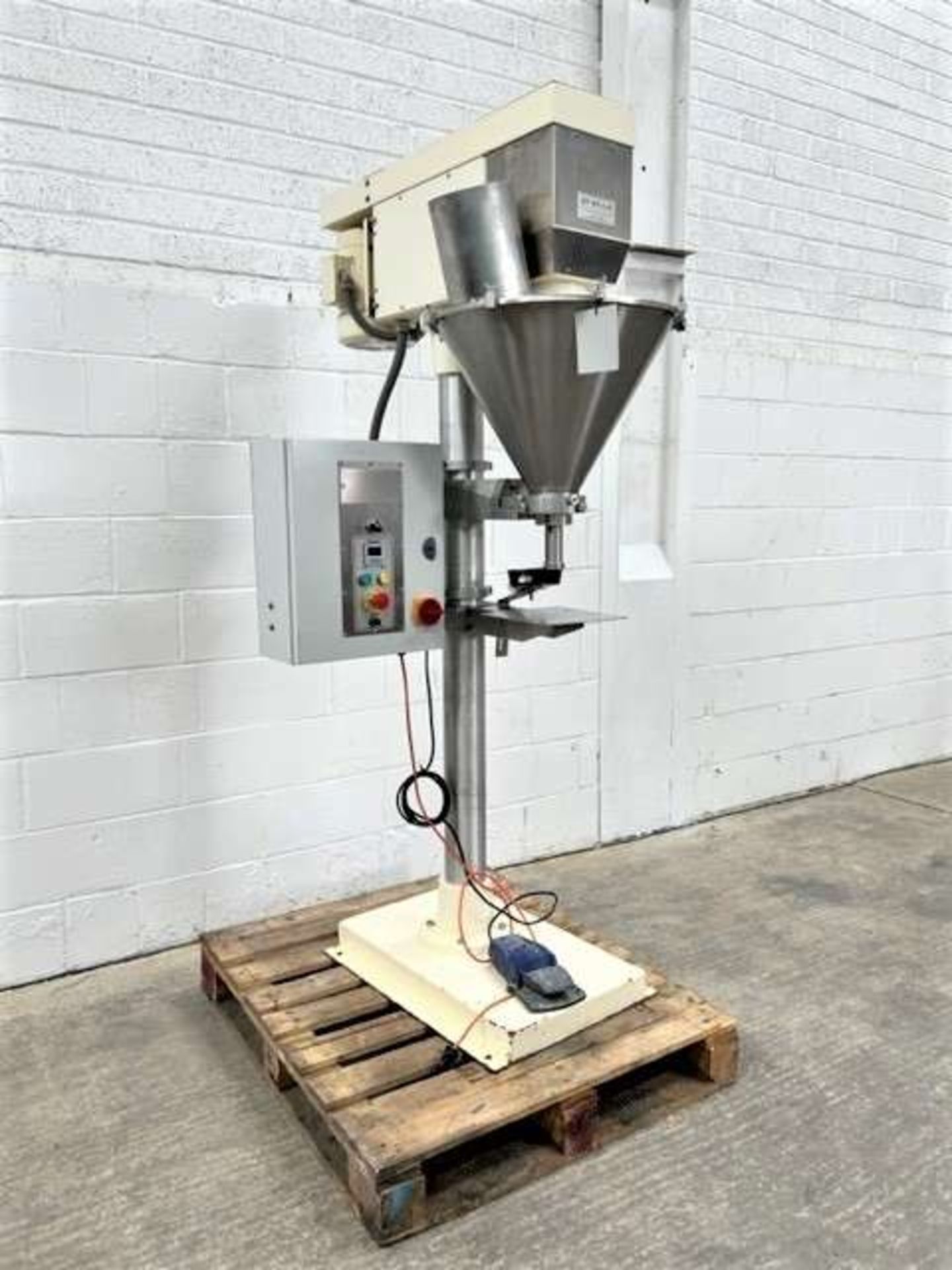 Single head semi-auto Auger filler with height-adjustable stand - Image 2 of 7