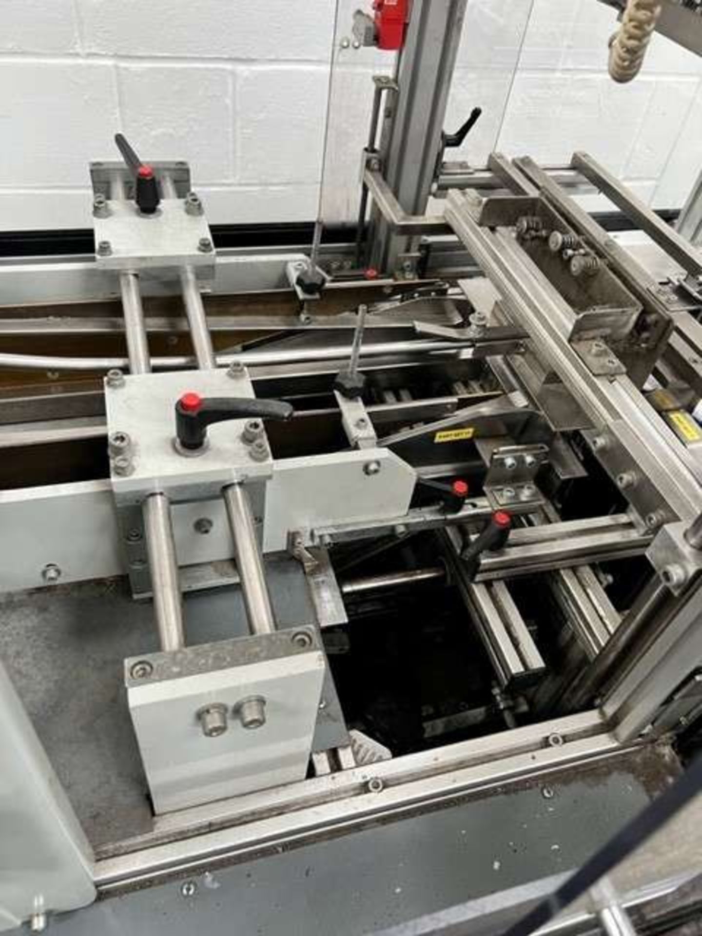 Solas Automatic Box Collating and Shrink Wrapping Machine - Image 5 of 10
