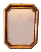 Spiegel, Facettenschliff, goldgefasst, 8-eckig gerahmt, ca. 88,5 x 67 cm,