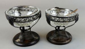 Paar Salieren (Kristall) mit Silberhalterung, Empire, ca. 1830,