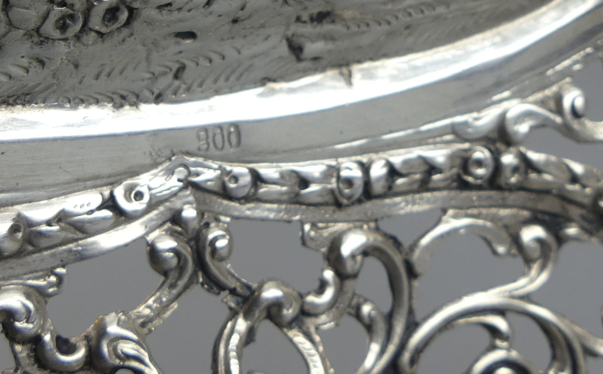 Schale, 800er Silber, oval, durchbrochen, reich verziert, ca. 172 g., - Image 3 of 3