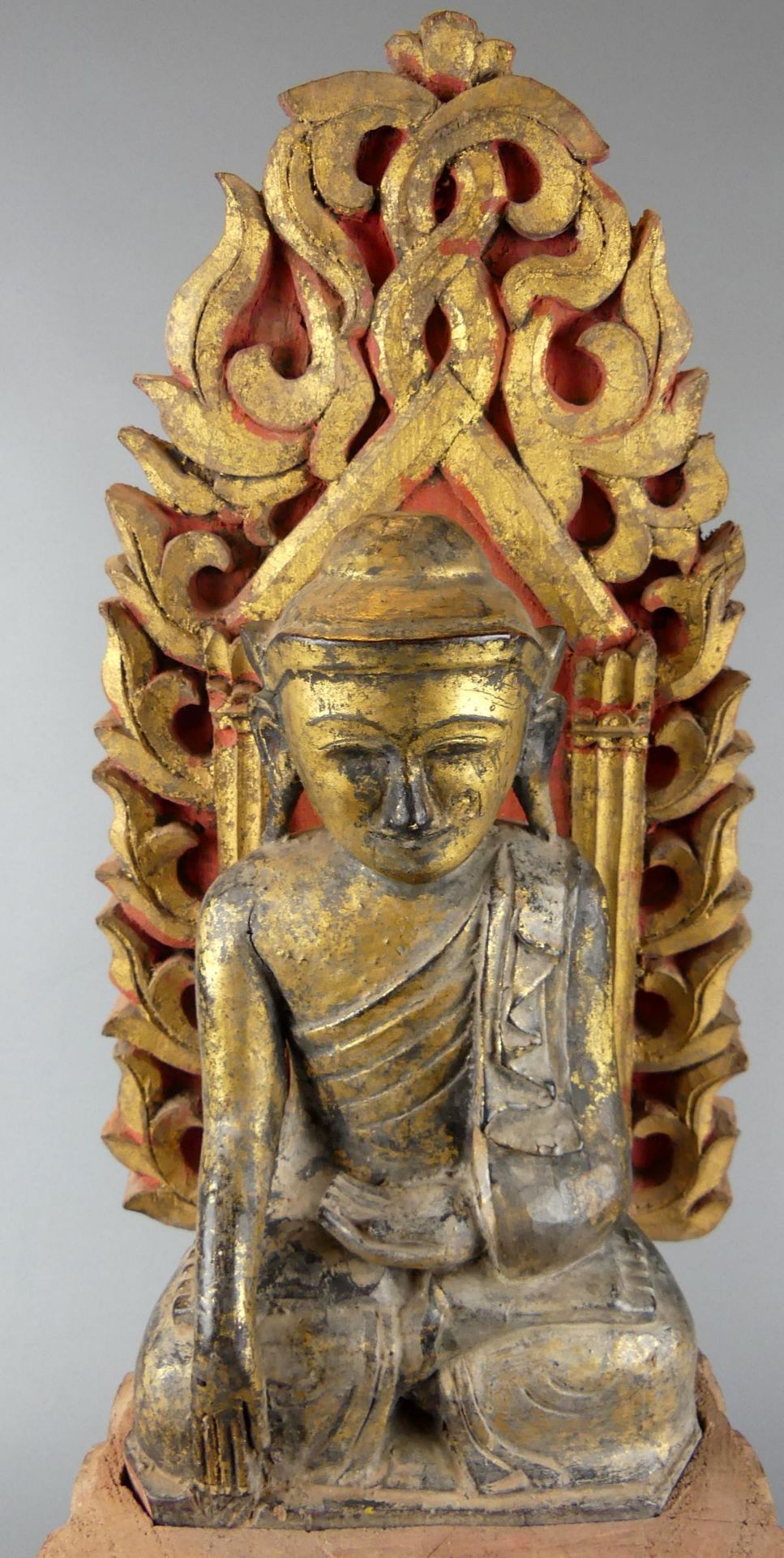 Sitzender Buddha, Geste der Schutzgewährung (abhaya mudra), Holz geschnitzt, - Image 2 of 3