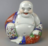 Sitzender Buddha, Keramik, farbig bemalt, H. ca. 25 cm, neuzeitlich