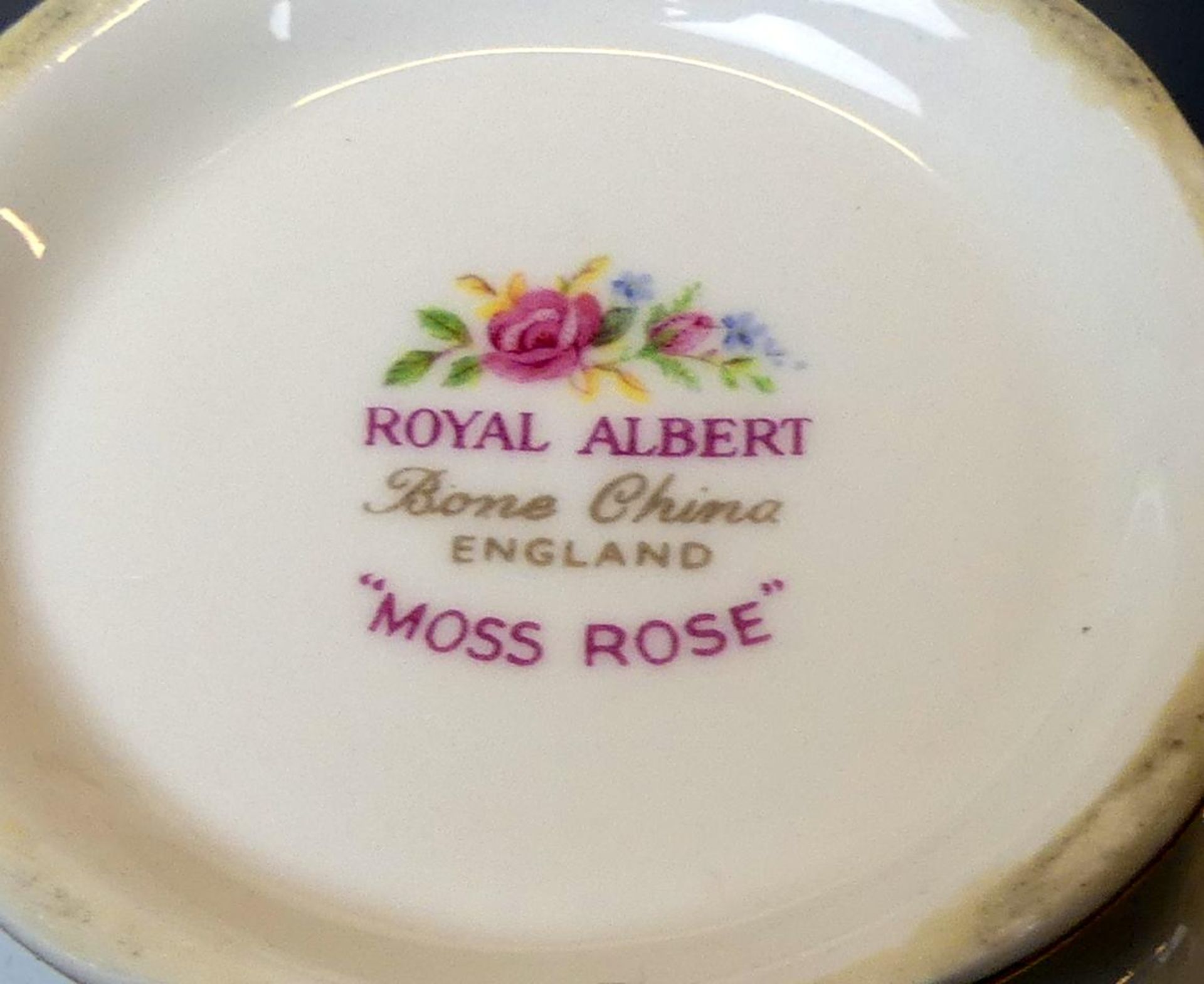 Ess- und Kaffeegeschirr, Royal Albert "Moss Rose", England, Bone China, - Image 3 of 3