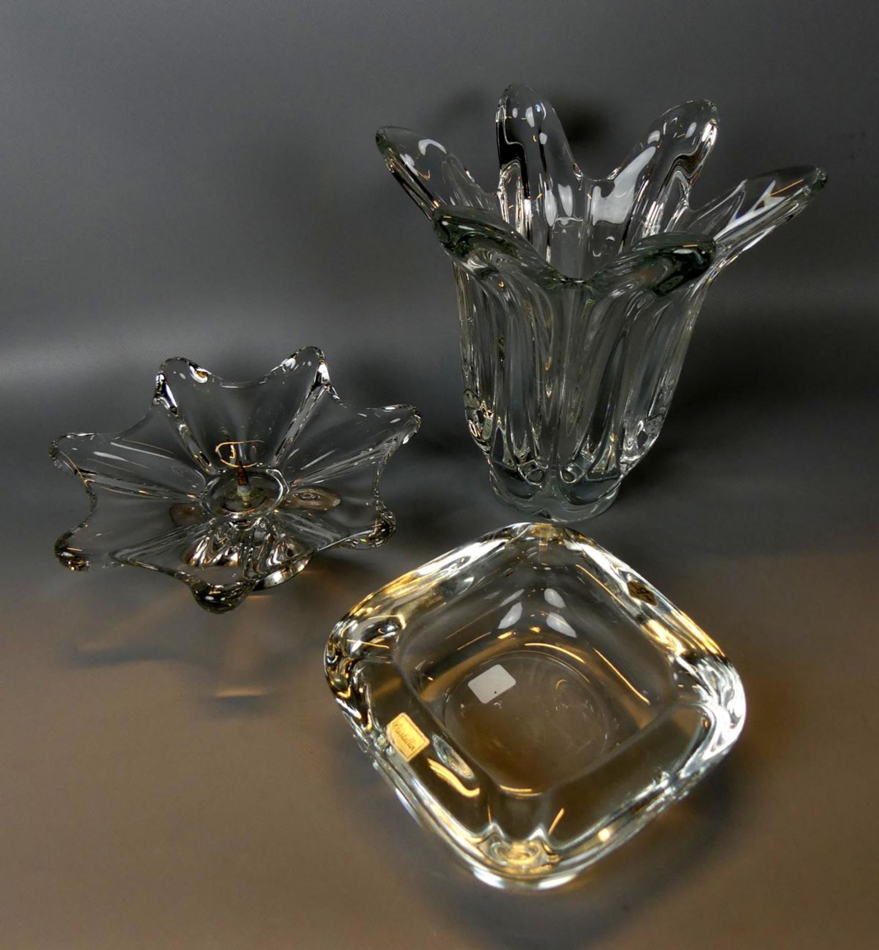 3 Teile Glas; Vase, Ascher, Kerzenhalter, Art Vannes France Crystal,