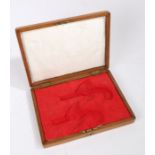 Lined wooden case for a pair of flintlock or percussion pocket pistols, 31.5 cm x 24 cm x 5 cm