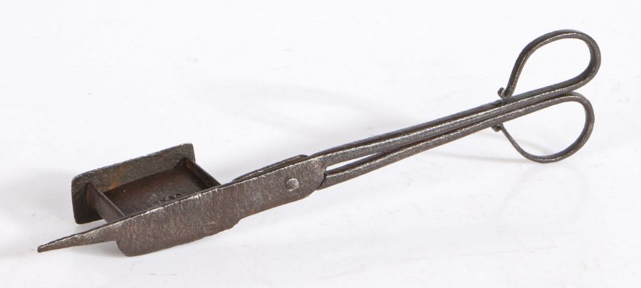 A rare 17th century iron snuffer, with maker's mark, English, circa 1690 Of scissor form, one - Image 3 of 4