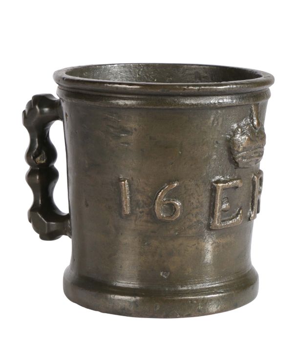 An exceptional and rare Elizabeth I bronze Exchequer-standard measure, of pint capacity, dated - Image 8 of 28