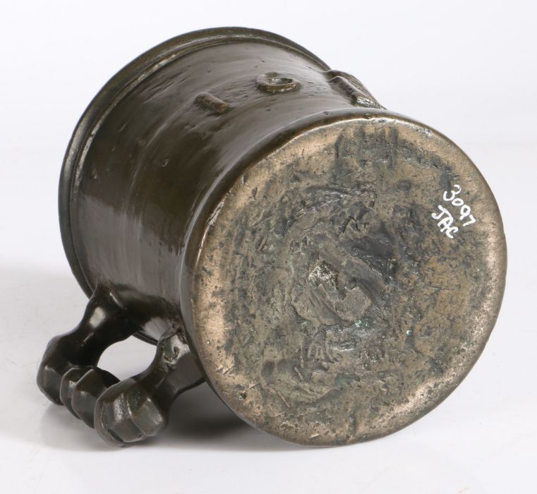 An exceptional and rare Elizabeth I bronze Exchequer-standard measure, of pint capacity, dated - Image 21 of 28