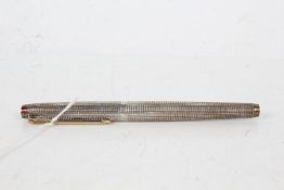 Parker sterling silver fountain pen, with engine turned body