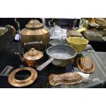 Collection of copper, to include a large kettle, moulds, saucepans and a stoneware mould (qty)