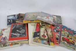 Collection of 20th century books and children's magazines (Qty)