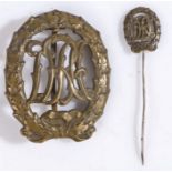 German Third Reich DRA (Deutscher Reichs Ausschuss für Leibesübungen) Sports Badge in bronze,