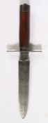 First World War French Trench Knife, maker mark to ricasso 'Astier Prodon, Thiers', scabbard absent,