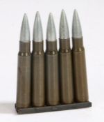 Second World War clip of five German 7.92mm long rounds, steel cases with alloy bullets, dated