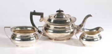 George V silver three piece tea service, Birmingham 1933/34, maker Aaron Lufkin Dennison, consisting