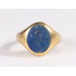 18 carat gold and lapis lazuli signet ring, the head set with oval lapis lazuli stone, stamped