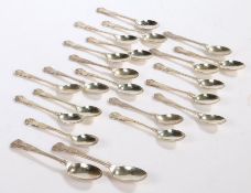 Twenty Elizabeth II silver coffee spoons and two tea spoons, Sheffield 1960 and 1983, maker Walker &