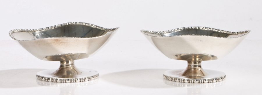 Pair of George V silver bon bon dishes, Birmingham 1924, maker Charles S. Green & Co Ltd. the - Image 4 of 4