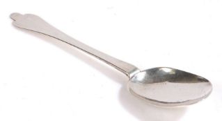English provincial trefid teaspoon, circa 1690, the base of the handle with scroll decoration and