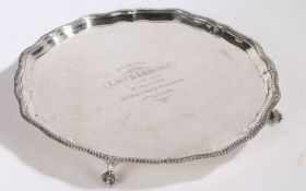 Edward VII silver salver, London 1905, maker Goldsmiths and silversmiths company Ltd. with wavy