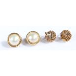 Two pairs of 9 carat gold earrings, to include a one pair set with pearls and a rope set, gross