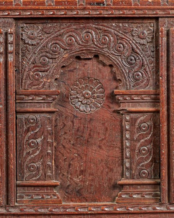 An Elizabeth I joined Baltic oak coffer, East Anglia, circa 1580 Having a quadruple-panelled - Image 4 of 9