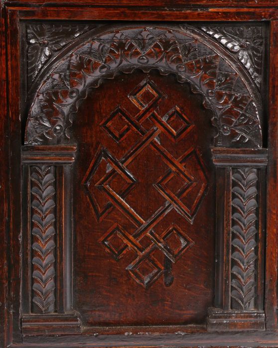 An impressive, small, Elizabeth I oak and parquetry-inlaid coffer, circa 1580 The top of two - Image 4 of 4