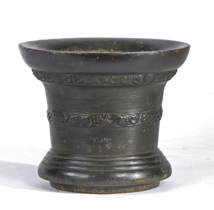 A large mid-17th century bronze mortar, Whitechapel, London, circa 1650 Cast beneath the rim with - Image 2 of 4