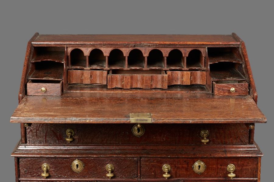 A rare William & Mary oak kneehole bureau, circa 1690 Of good bold design, having a one-piece slope, - Image 12 of 13