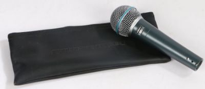 Shure Beta 58A mircopone with Shure carrier case