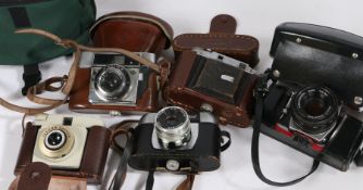 Collection of cameras, to include Halina Paulette, Solida III, Ilford Sporti 4, Optima Compur, and
