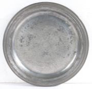 A William & Mary pewter narrow multi-reeded rim and all-over hammered plate, circa 1690 Hallmarks to