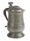 An unusual William & Mary pewter double-dome lidded tulip-shaped tankard, circa 1695 Quart, the body