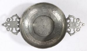 An exceptionally rare William III pewter Royal commemorative double-eared porringer, circa 1690-1700